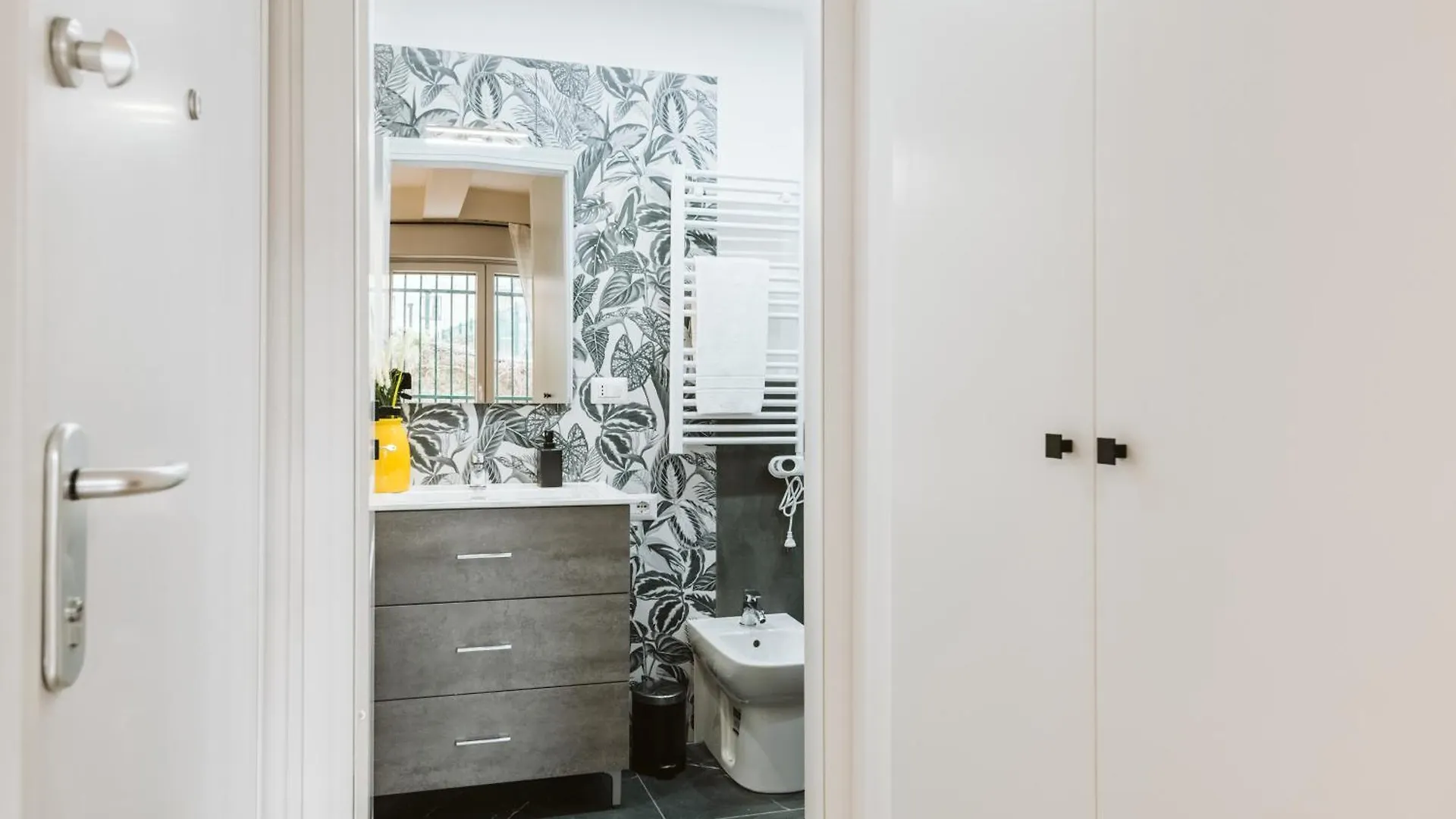 Giano Host - Montaldo Apartment Genoa